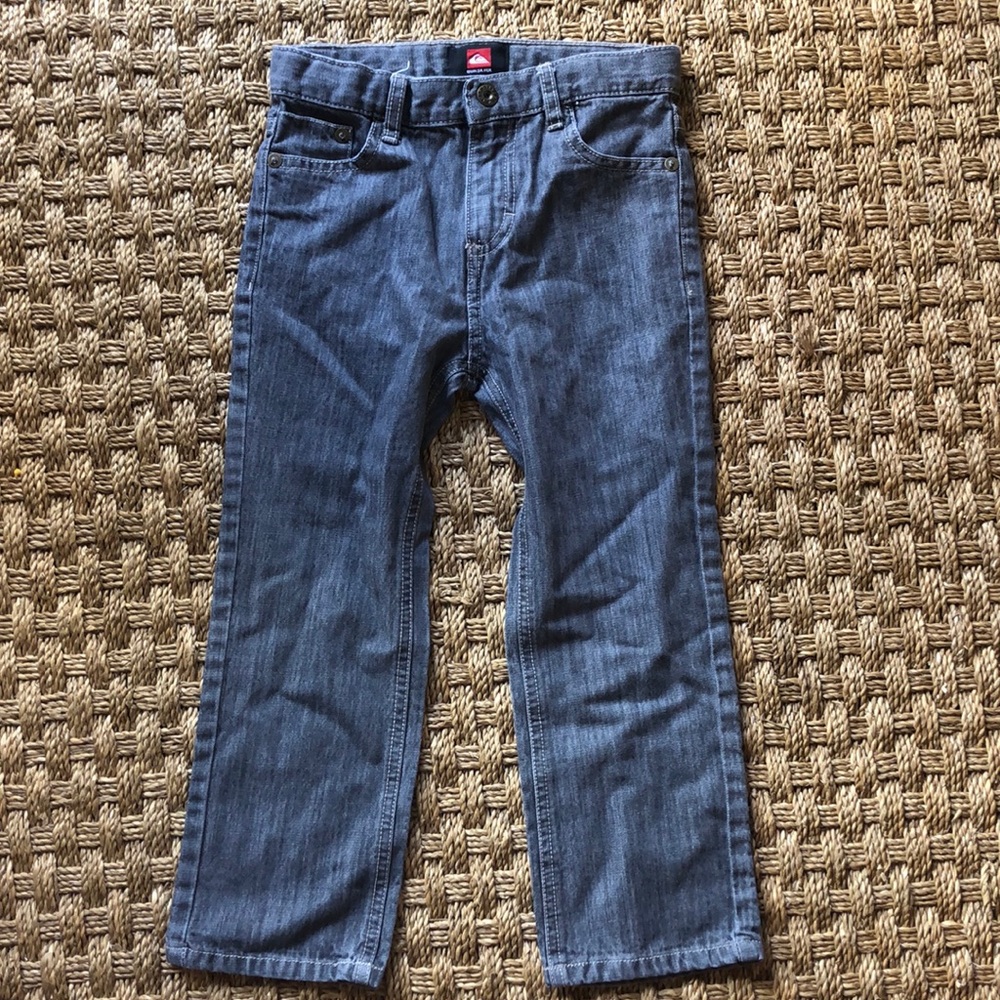 NWOT Quiksilver boys jeans. Gray wash, size 4T